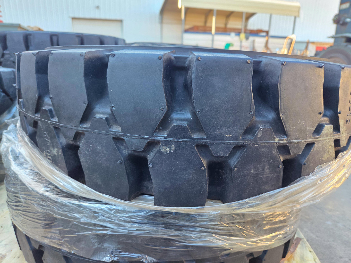 2-Pack Proven Part Solid Rubber Forklift Tires 7.00-12 Never Used