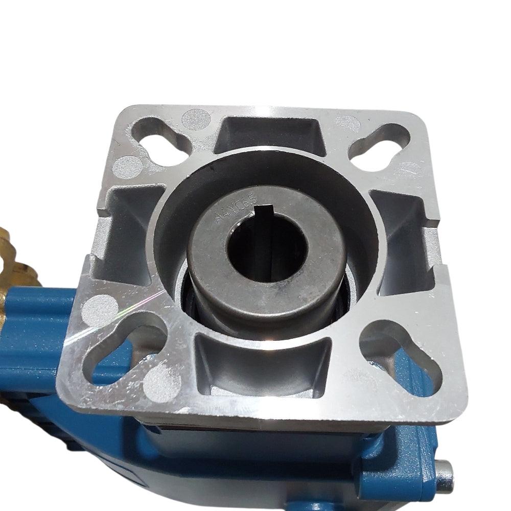 3/4In Horizonal Shaft Pressure Washer Triplex Pump 3000PSI 2.7GMP
