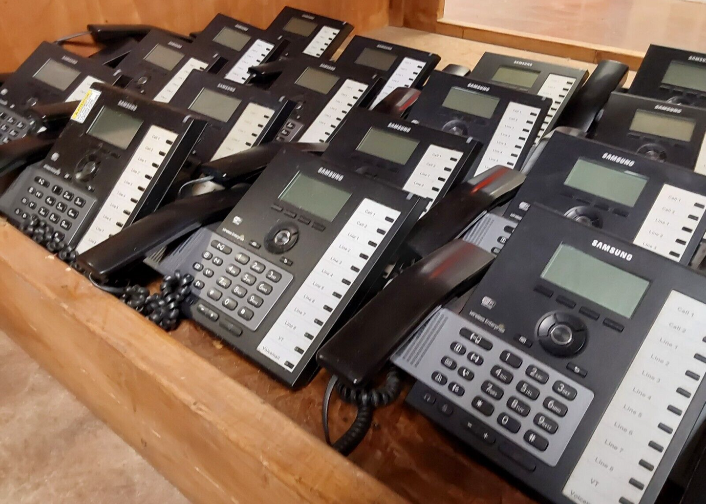Pieza probada del sistema telefónico Samsung Officeserv Os7200